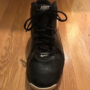 Nike Shoes - Nike Air Visi Pro 2 Basketball Shoes Black/White Nike Shoes - Nike Air Visi Pro 2 Basketball Shoes Black/White
